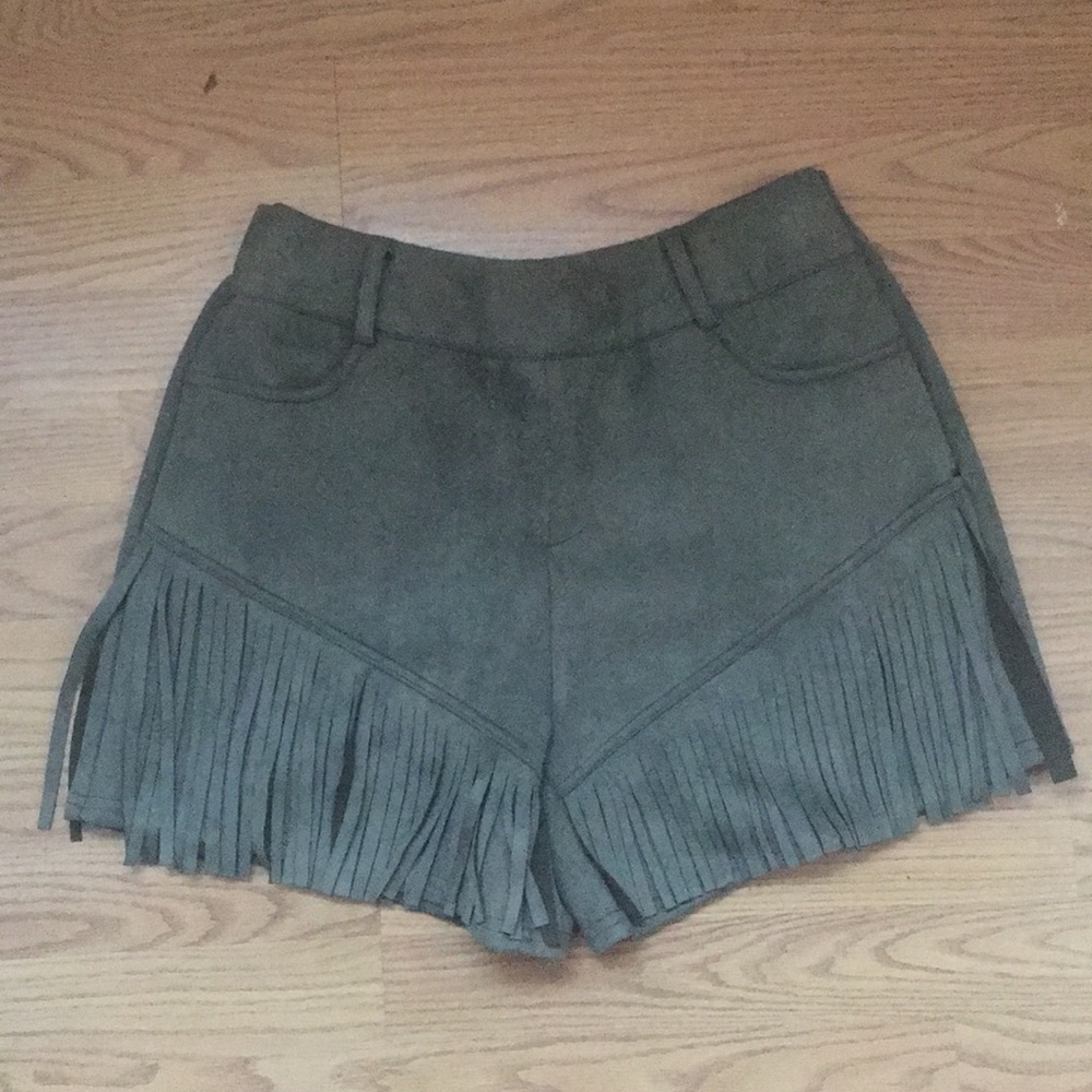 Fringe shorts